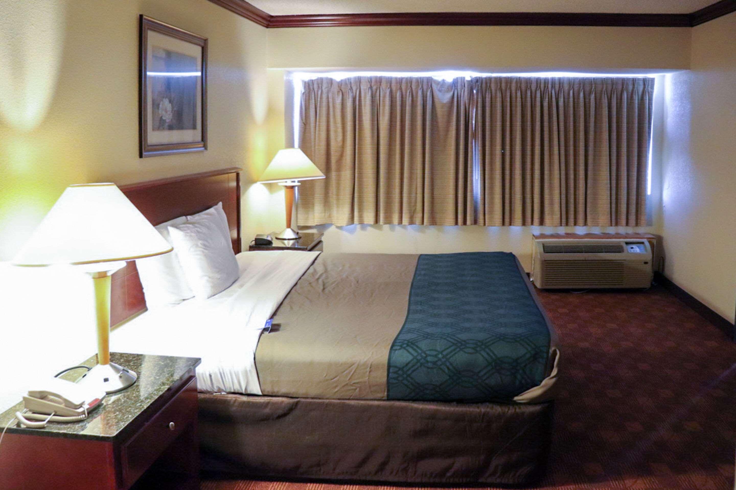 Rodeway Inn Сендстон Екстер'єр фото
