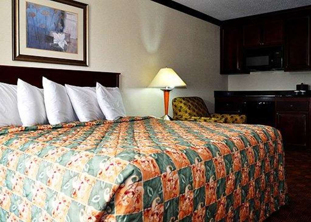 Rodeway Inn Сендстон Номер фото