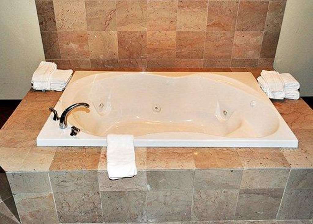 Rodeway Inn Сендстон Номер фото